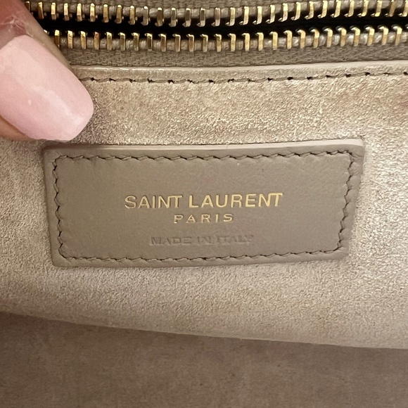 YSL Sac Hobo Handbag - Picture 3 of 16